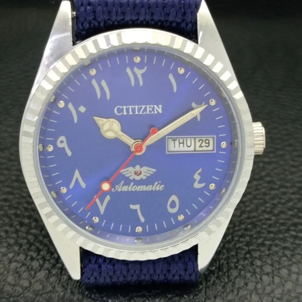 Vintage 1980 Citizen Automatic Mens Silver Watch W/daydate & Blue accents